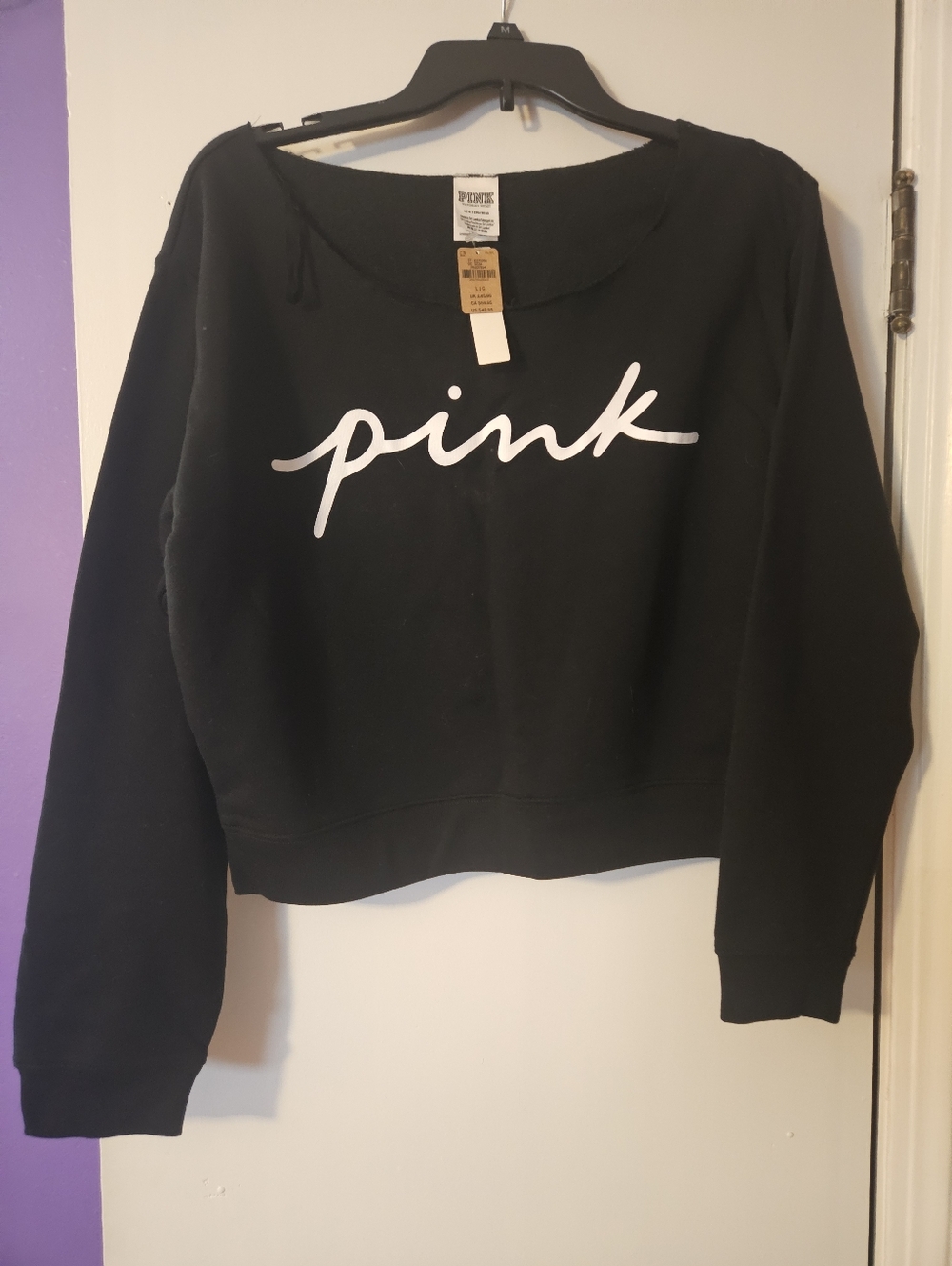 Sz. L PINK Victoria's Secret Black Pullover with White Script